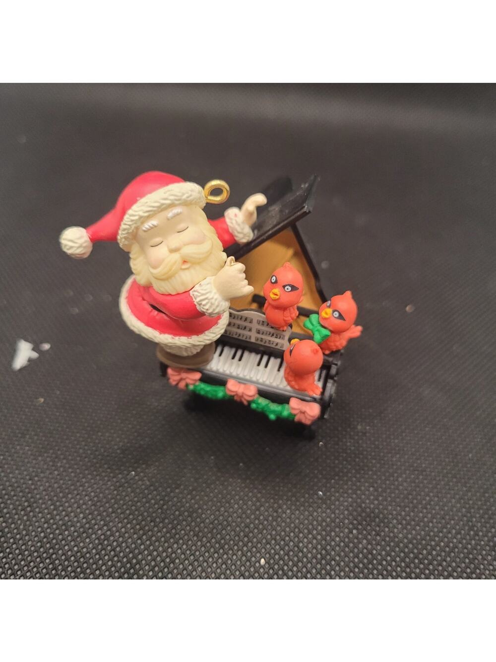 Christmas1998 Eckerd Holiday Classics Santa at the Piano Ornament Lustre Fame Ca